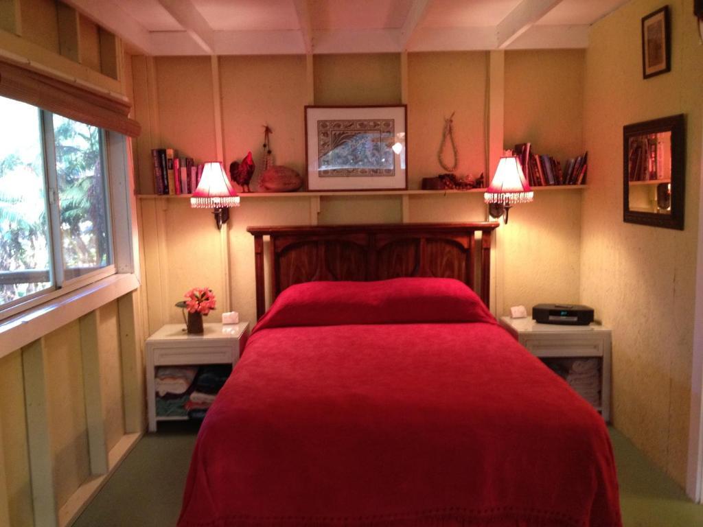 Carson'S Kaloko Mountain Cabin Kailua-Kona Room photo